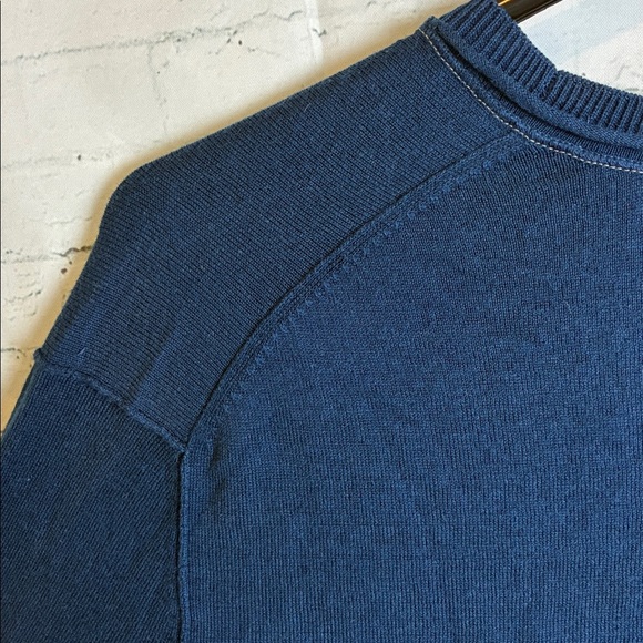 Vince Silk Cashmere Blend Crewneck Sweater Men’s L Blue Elevated Basic Luxury - Picture 15 of 15